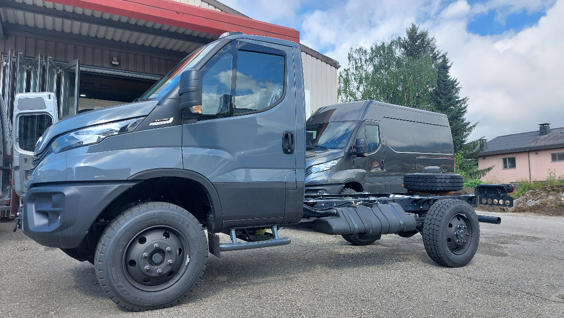 Iveco Daily 4x4 55S Fahrgestell von Alphabock