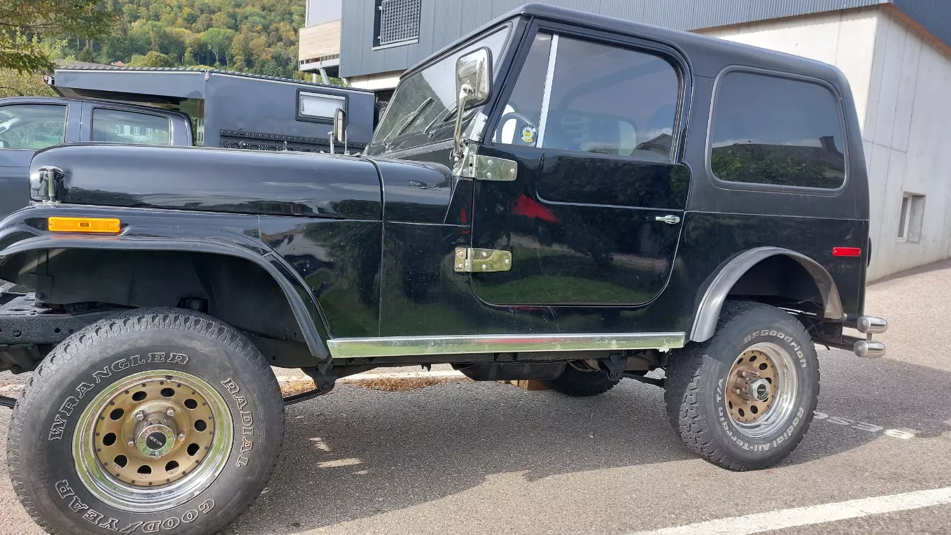 Jeep von AlphaBock